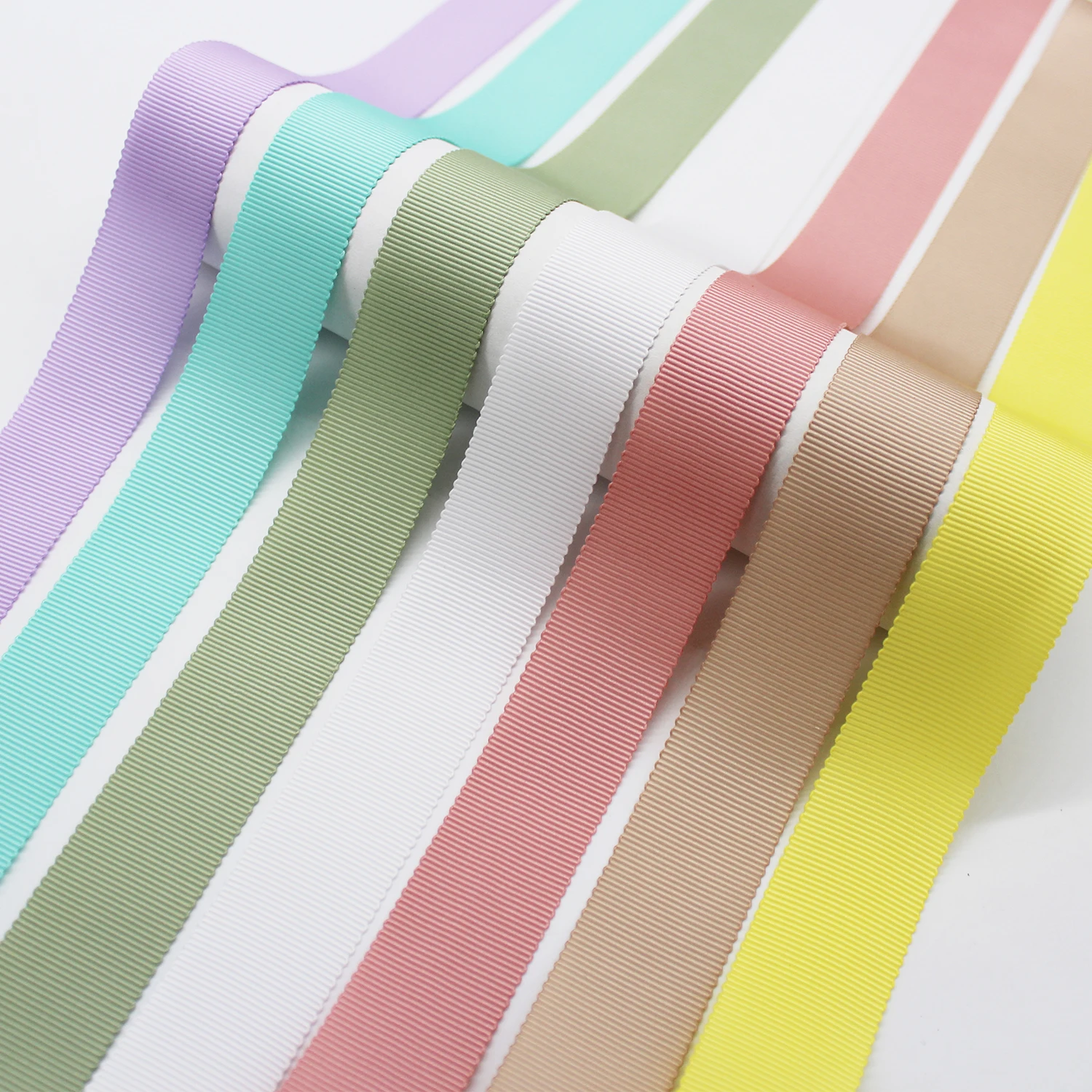 Fabric ribbons (polyester)